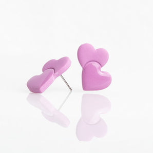 Romantische Herz-Ohrstecker in Pastell-Lila, ideal für Valentinstag, Verlobung, Hochzeit, Geschenk für Freundin, BFF oder Geschwister