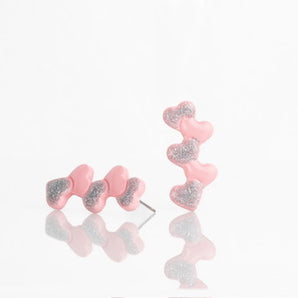 Herz-Ohrstecker Rosa mit Glitzer, ideal für Valentinstag und Abendmode, Kunstharz-Finish, Bürooutfits, romantisches Geschenk, leicht und elegant
