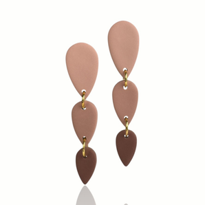Soft Drop Ohrringe – Dreifarbiger Braunverlauf in Mocha Mousse